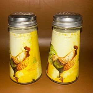 Circleware Rooster Postcard Salt & Pepper Shakers French Country Design 4" Tall